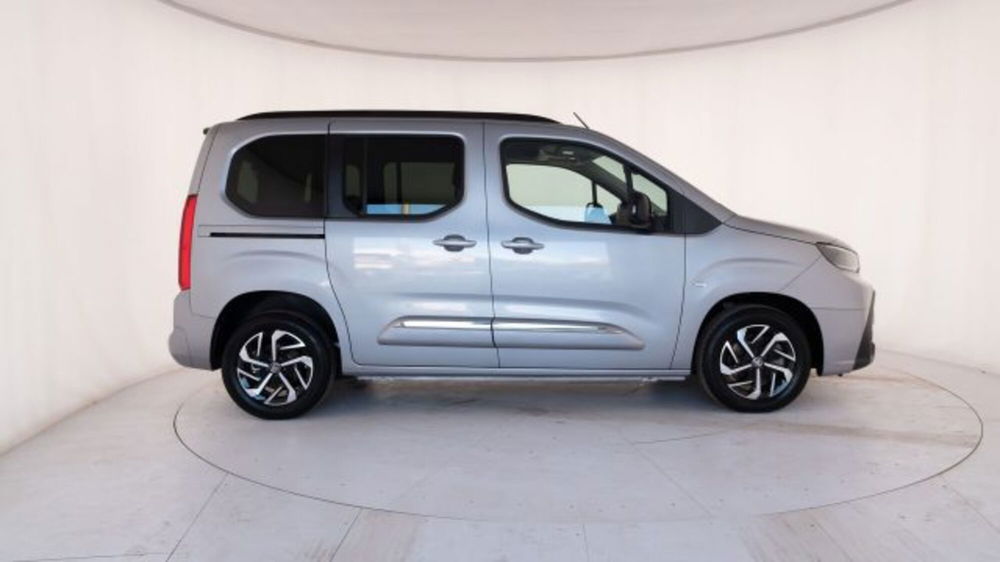 Toyota Proace City Verso nuova a Padova (2)