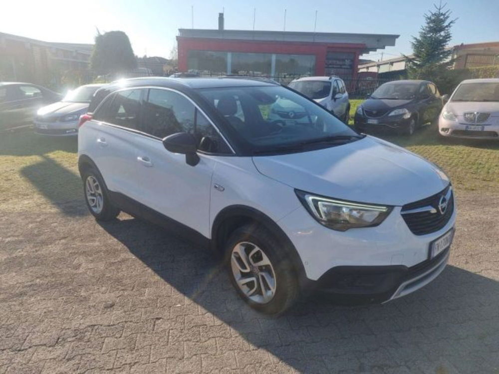 Opel Crossland X usata a Como (6)