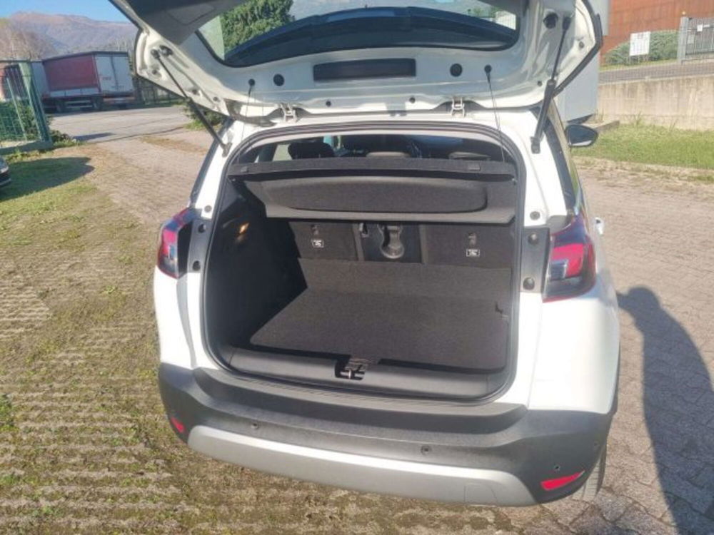 Opel Crossland X usata a Como (9)