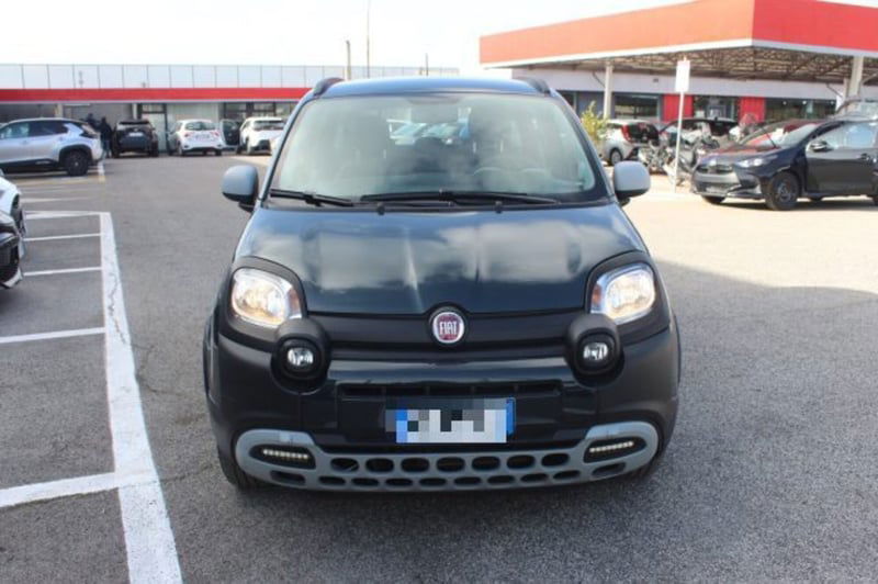 Fiat Panda Cross 1.0 firefly hybrid Cross s&amp;s 70cv 5p.ti del 2023 usata a Roma