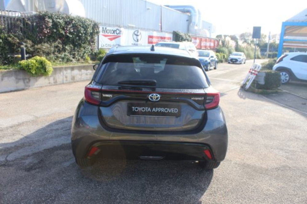 Toyota Yaris Cross usata a Roma (4)