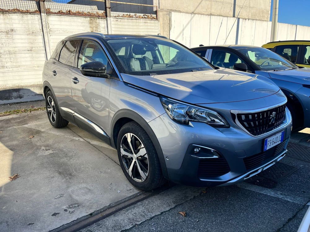 Peugeot 3008 usata a Milano (2)