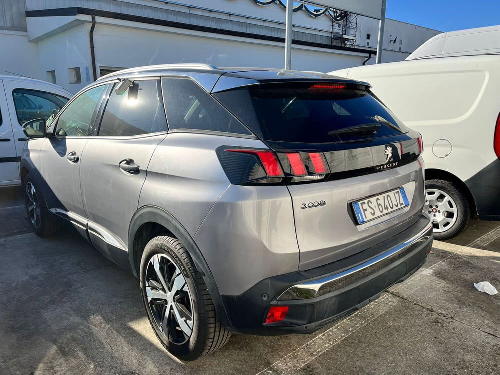 Peugeot 3008 usata a Milano (3)