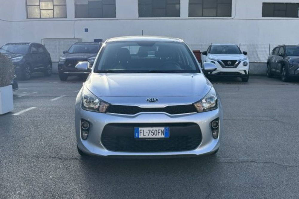 Kia Rio usata a Latina (2)