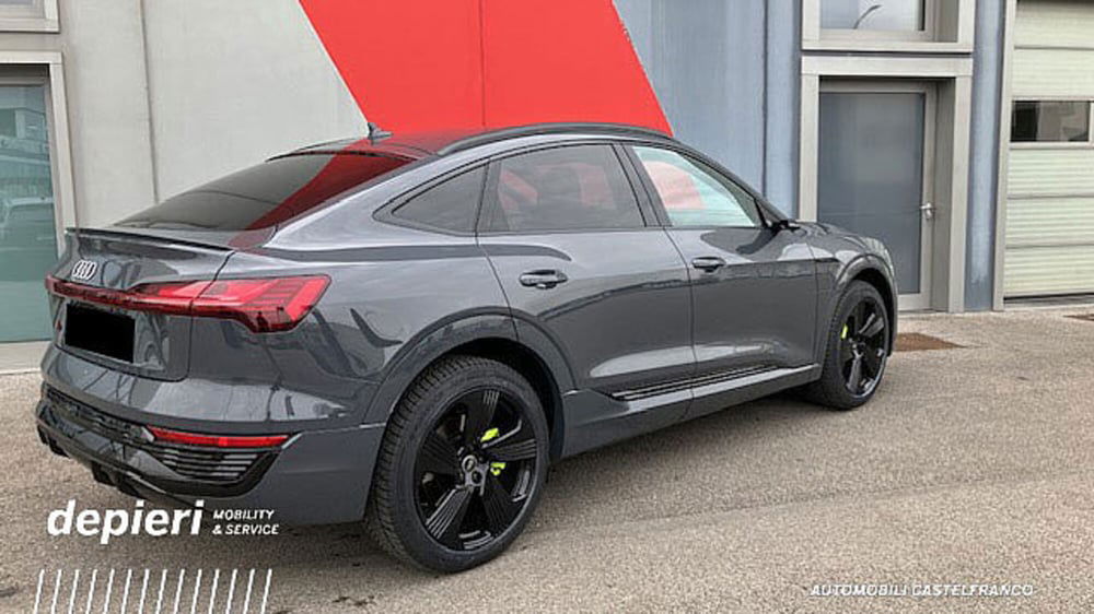 Audi Q8 Sportback usata a Treviso (7)