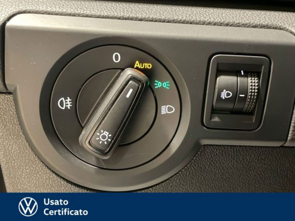 Volkswagen T-Cross usata a Vicenza (14)