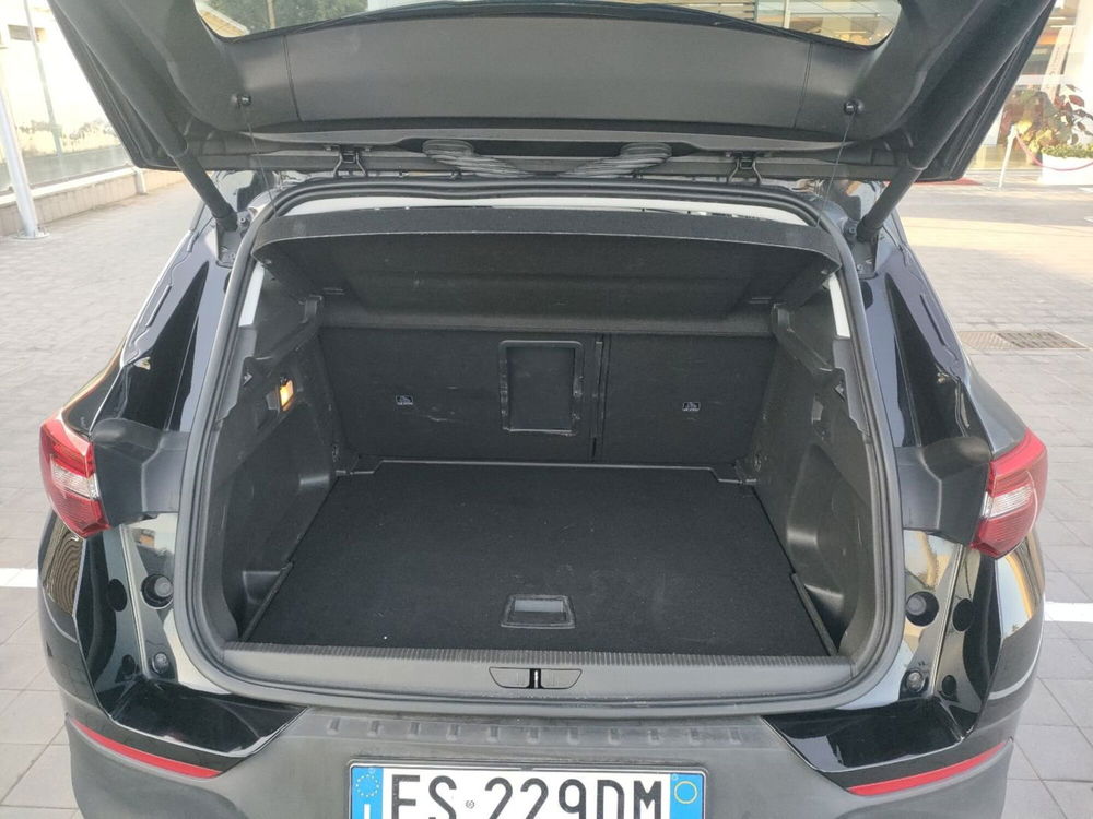 Opel Grandland X usata a Ragusa (6)