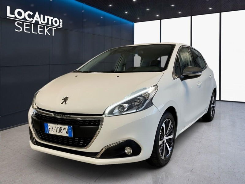 Peugeot 208 82 5 porte Allure  del 2015 usata a Torino