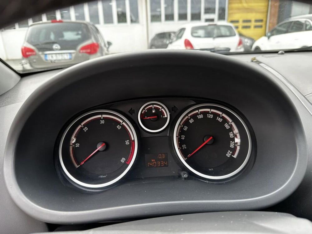 Opel Corsa usata a Torino (12)