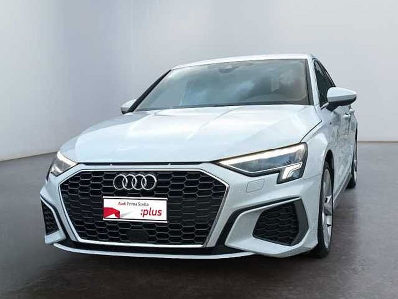 Audi A3 Sportback 35 TDI S line edition del 2024 usata a Lucca