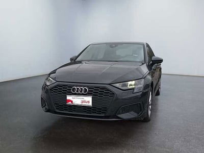 Audi A3 Sportback 30 g-tron S tronic Business del 2021 usata a Lucca