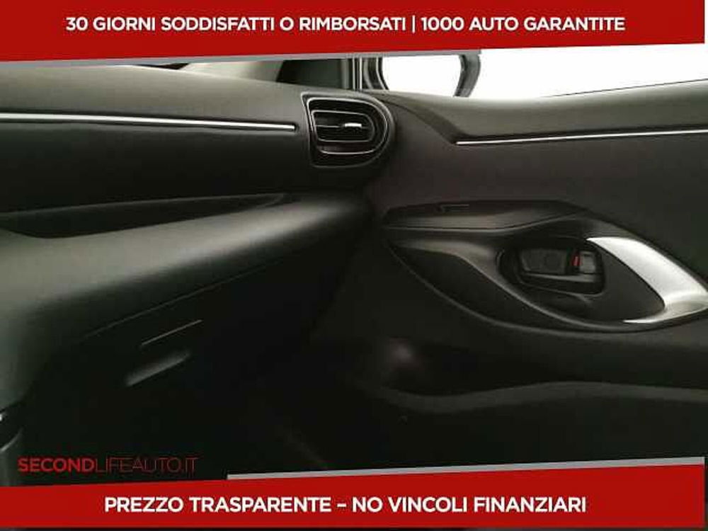 Toyota Yaris nuova a Chieti (16)