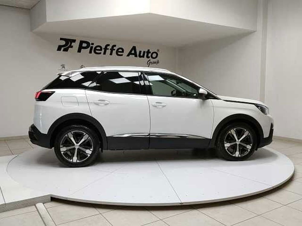 Peugeot 3008 usata a Teramo (5)