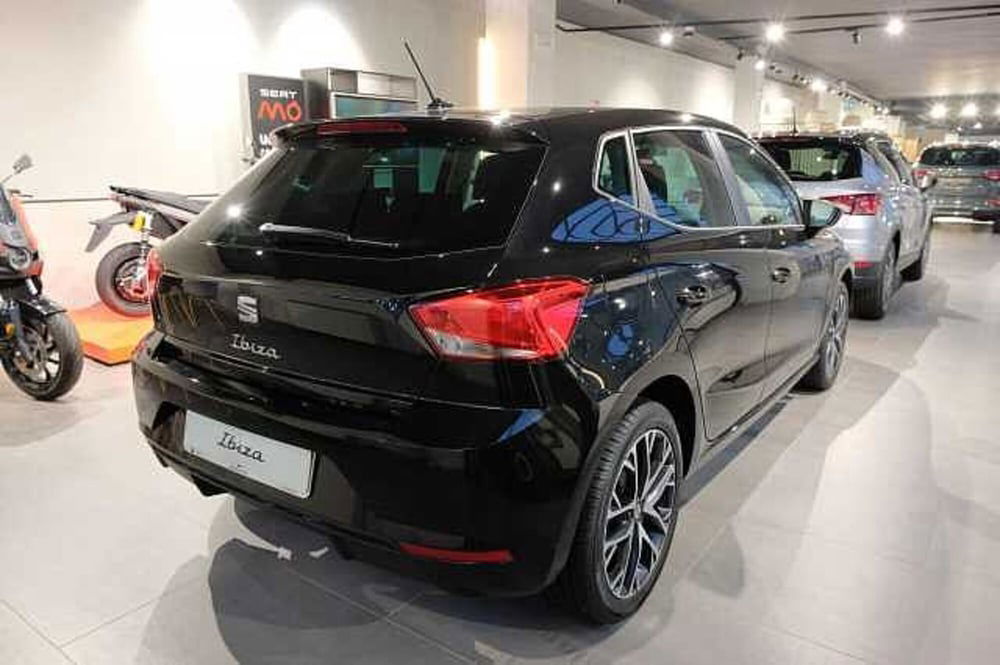 SEAT Ibiza nuova a Varese (4)