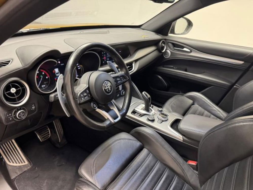 Alfa Romeo Stelvio usata a Biella (17)