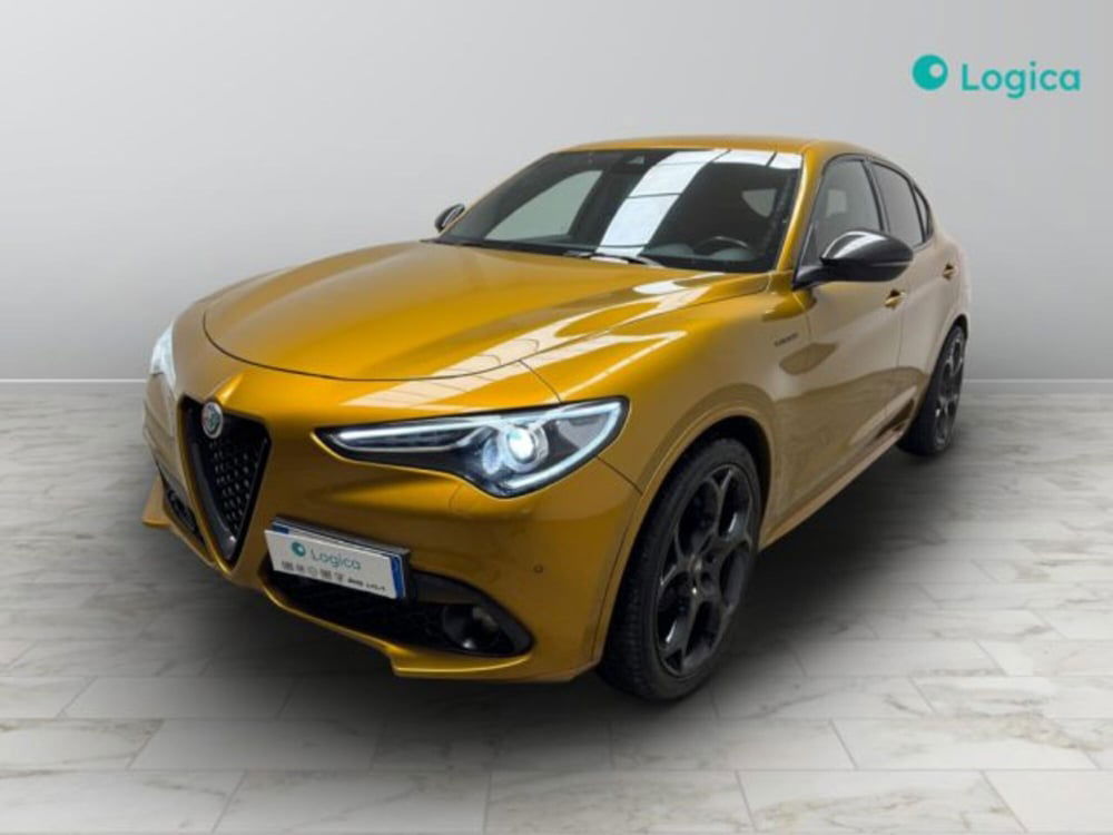 Alfa Romeo Stelvio usata a Biella (5)