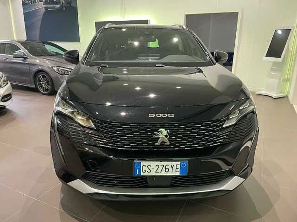 Peugeot 5008 usata a Milano (2)