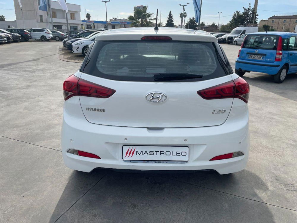 Hyundai i20 usata a Lecce (11)