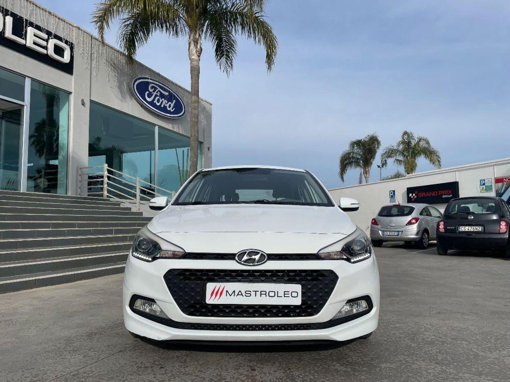 Hyundai i20 usata a Lecce (6)