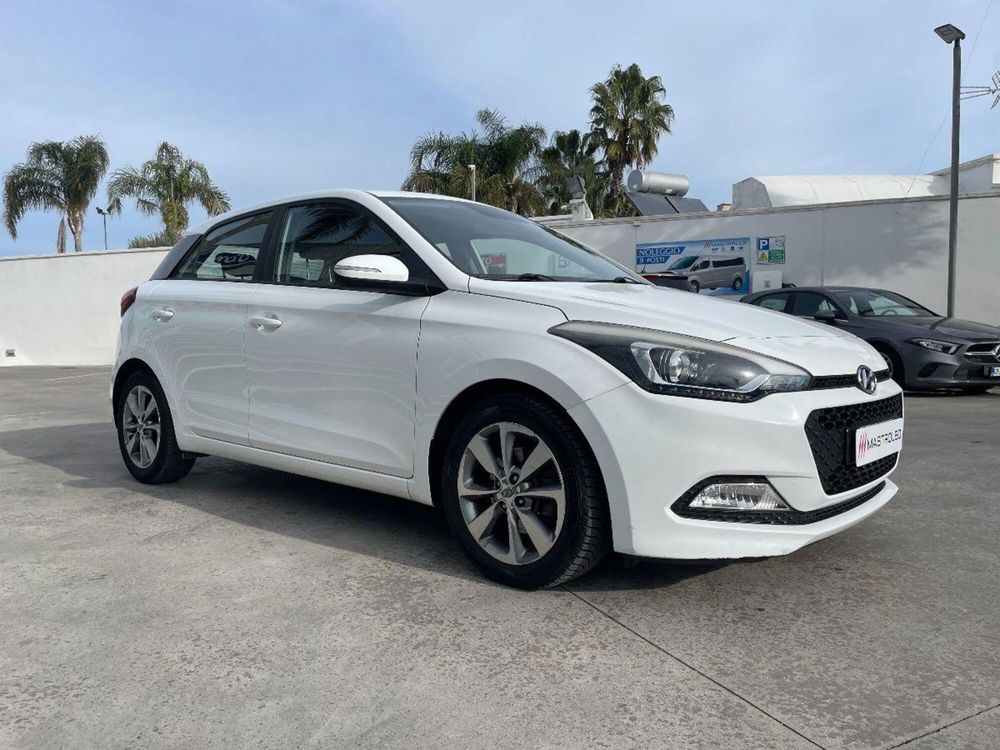 Hyundai i20 usata a Lecce (8)