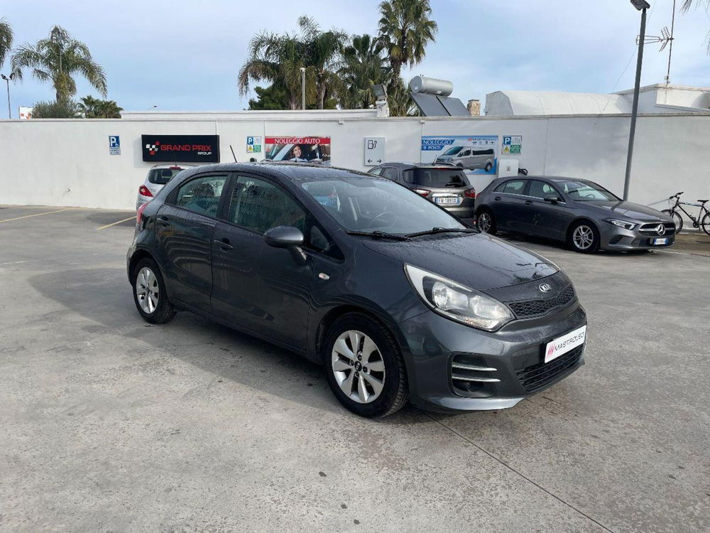 Kia Rio usata a Lecce (6)