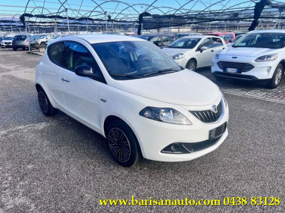 Lancia Ypsilon nuova a Treviso (2)