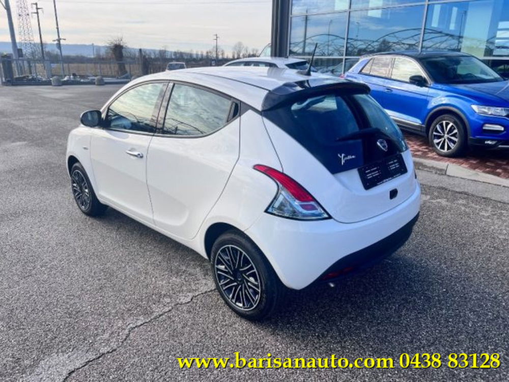 Lancia Ypsilon nuova a Treviso (4)