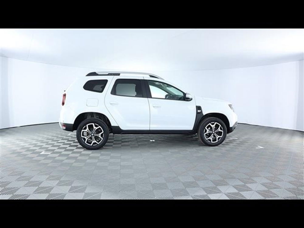 Dacia Duster usata a Piacenza (11)