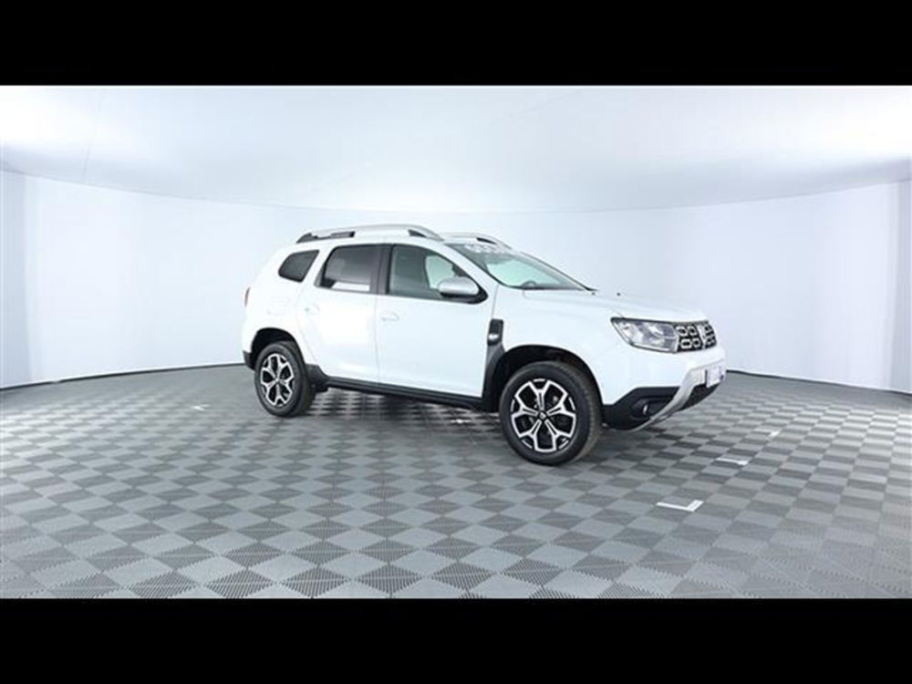 Dacia Duster usata a Piacenza (13)