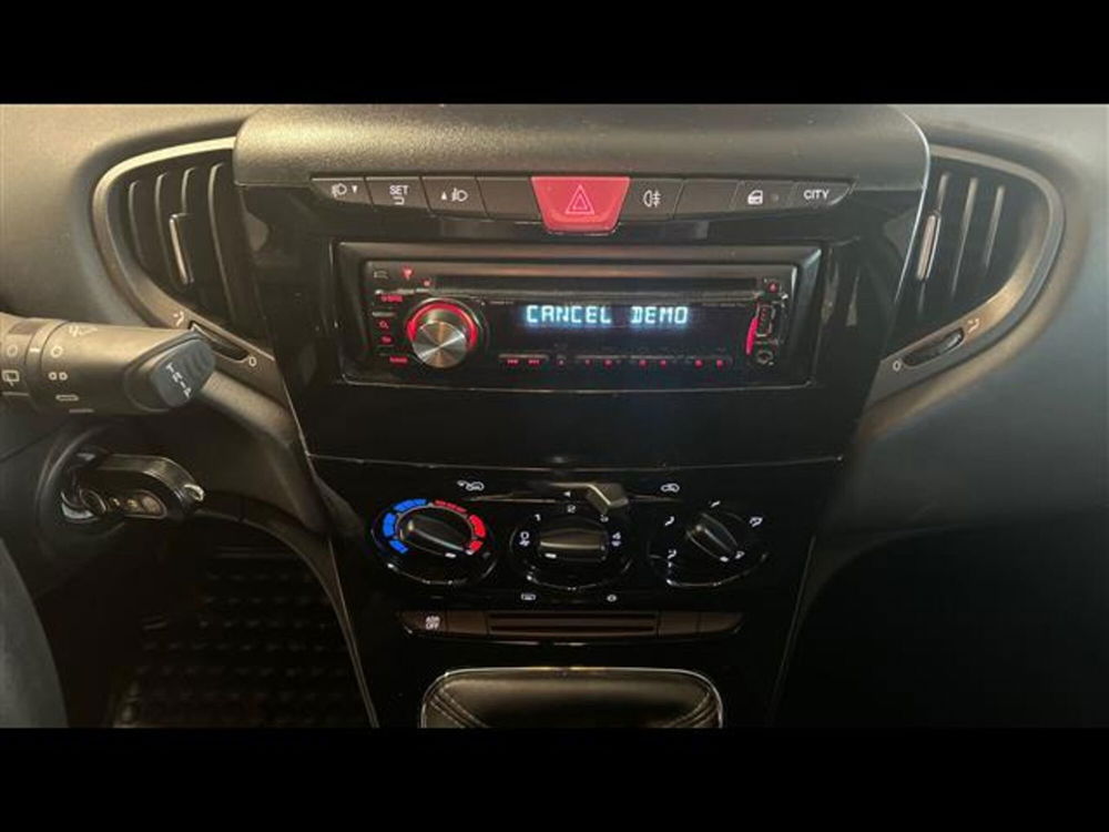 Lancia Ypsilon usata a Firenze (6)