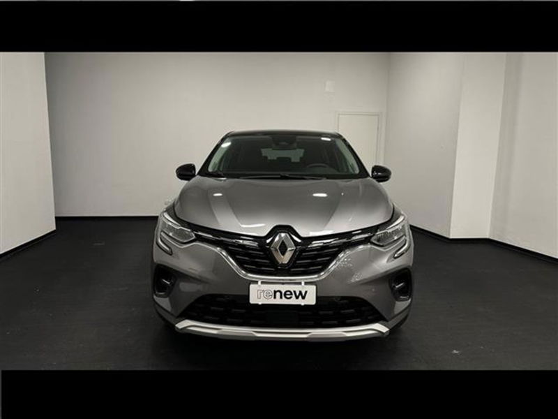 Renault Captur 1.0 tce Techno 90cv del 2024 usata a Siena