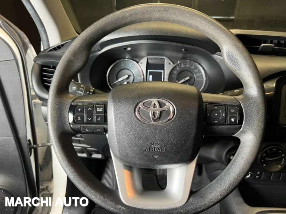 Toyota Hilux usata a Perugia (13)