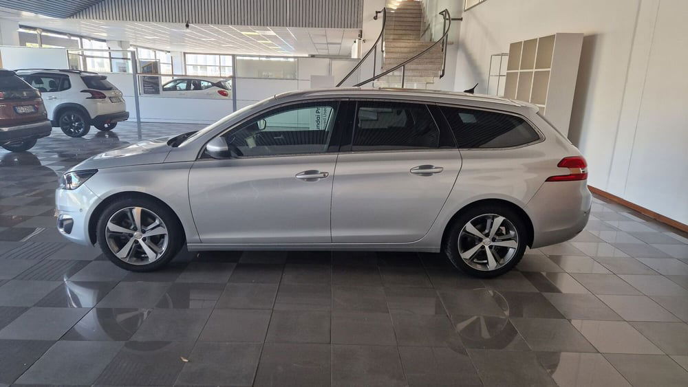 Peugeot 308 SW usata a Vercelli (3)