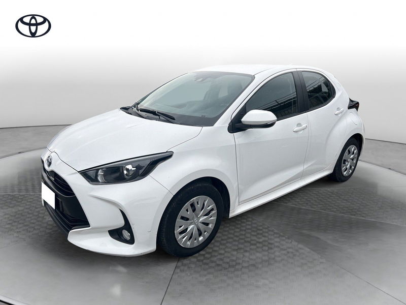 Toyota Yaris 1.5 Hybrid 5 porte Energy del 2022 usata a Piacenza