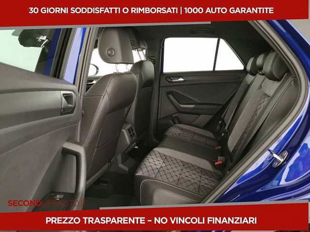 Volkswagen T-Roc nuova a Chieti (6)