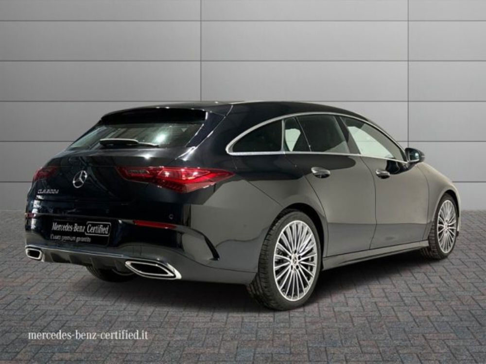 Mercedes-Benz CLA Shooting Brake nuova a Bologna (2)