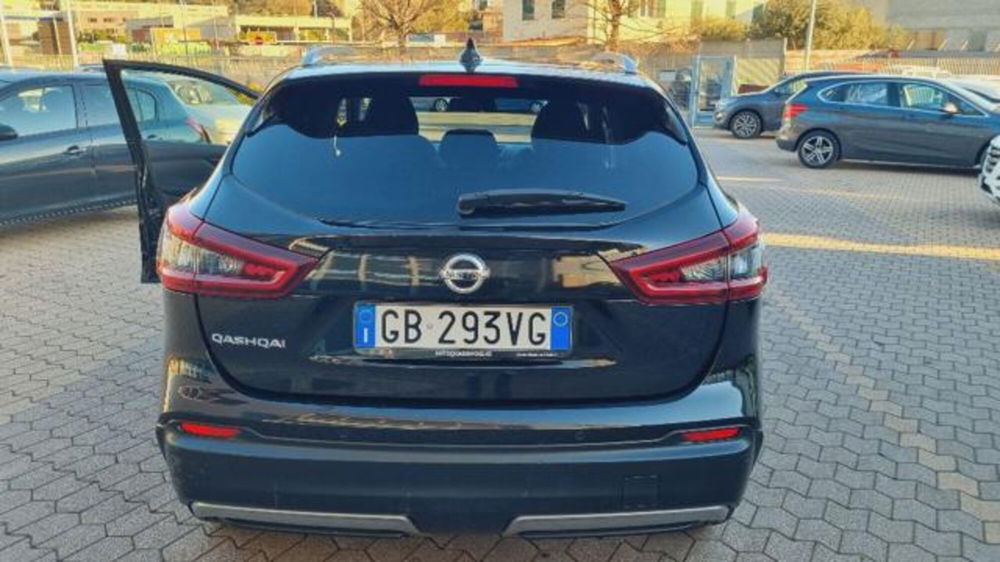 Nissan Qashqai usata a Savona (11)