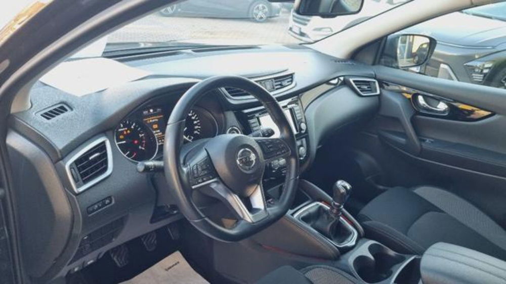 Nissan Qashqai usata a Savona (5)