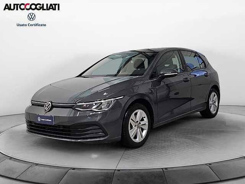 Volkswagen Golf Variant 2.0 TDI SCR DSG Life del 2024 usata a Brivio