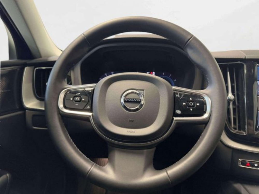 Volvo XC60 usata a Firenze (18)