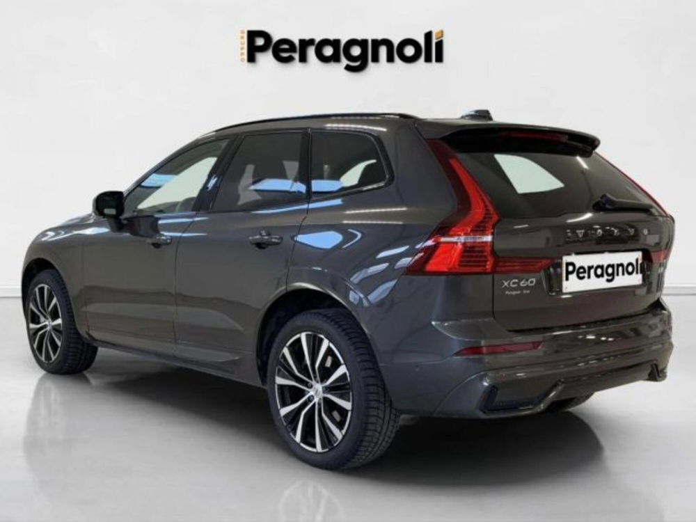 Volvo XC60 usata a Firenze (7)