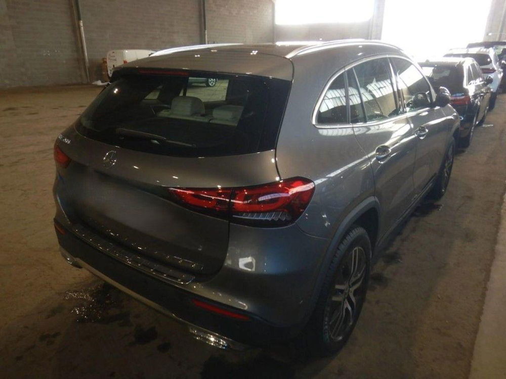 Mercedes-Benz GLA SUV usata a Lecce (2)