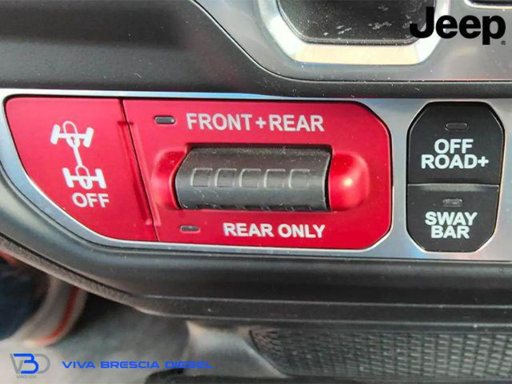 Jeep Wrangler Unlimited usata a Brescia (17)