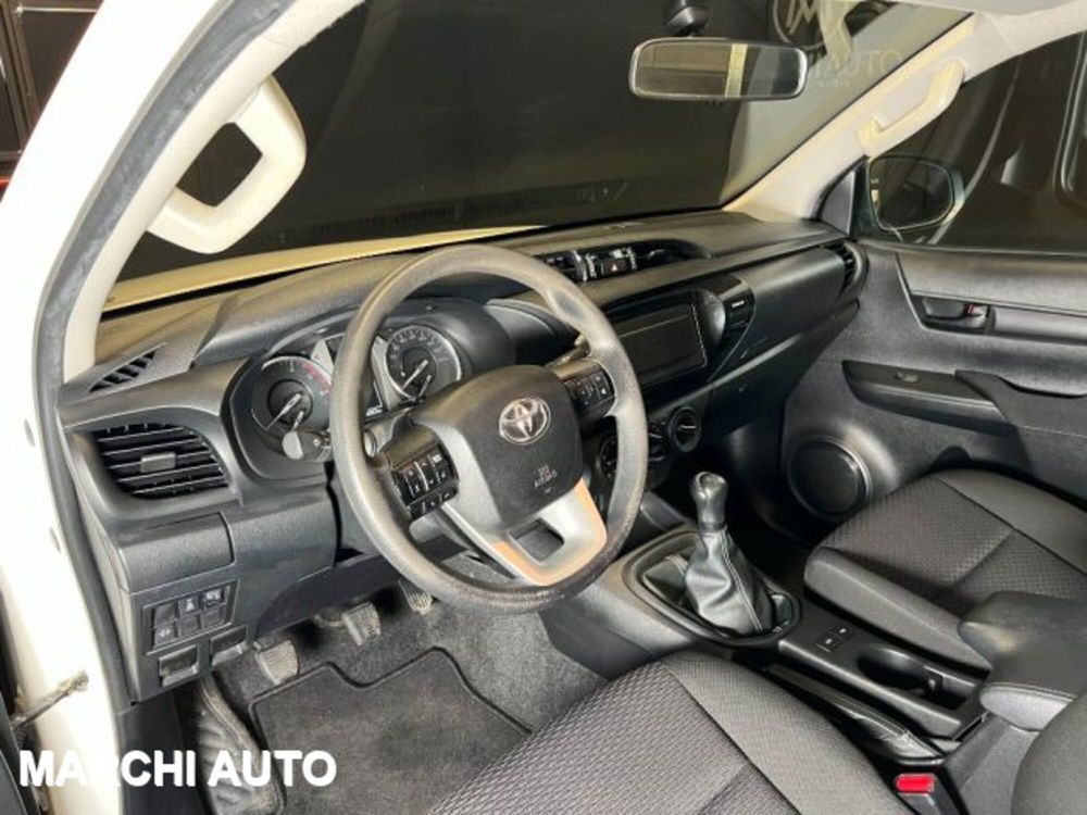 Toyota Hilux usata a Perugia (10)