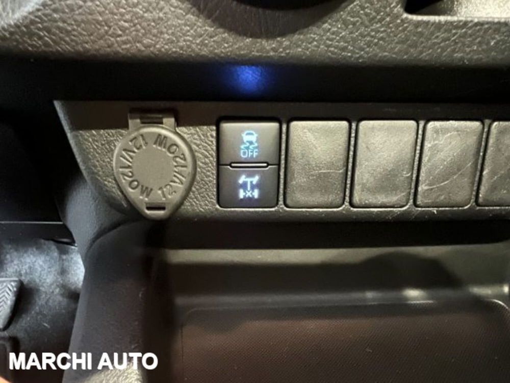 Toyota Hilux usata a Perugia (17)