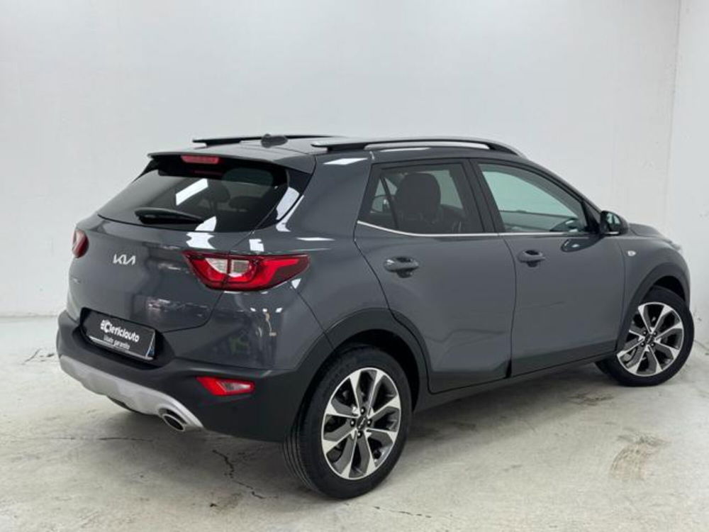 Kia Stonic usata a Como (2)