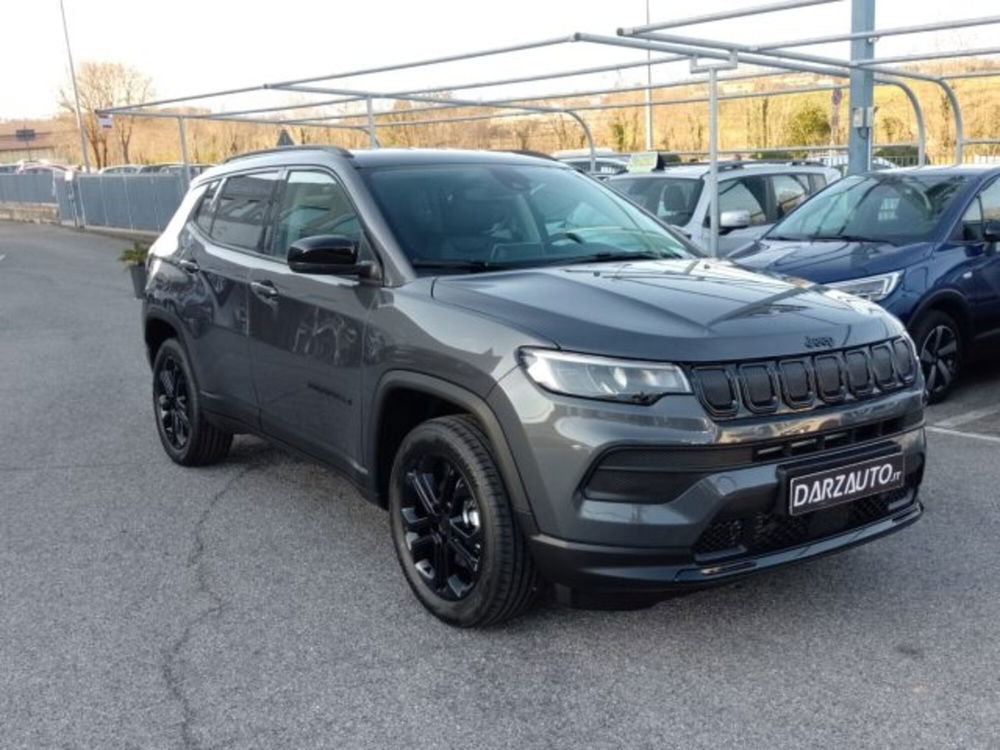 Jeep Compass nuova a Brescia (3)