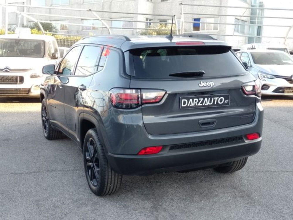 Jeep Compass nuova a Brescia (5)