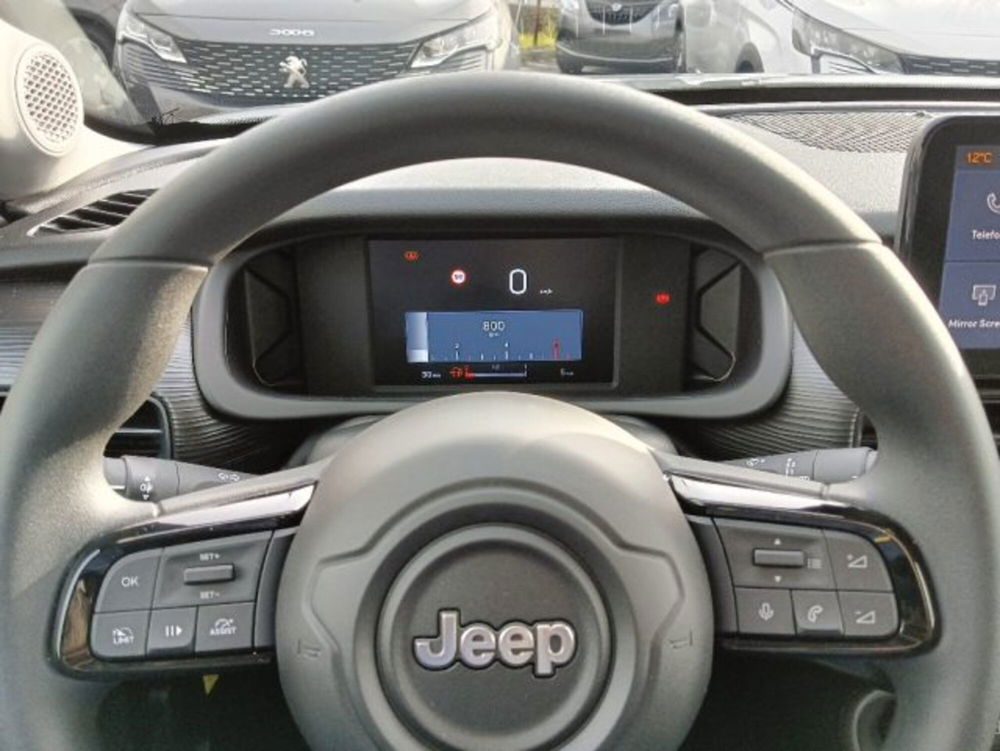 Jeep Avenger nuova a Brescia (7)