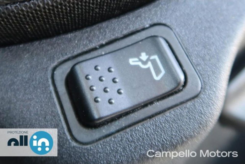 Jeep Renegade usata a Venezia (15)